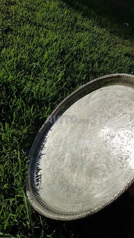 صينية فضة حرة نقش مغربي أصيل قطعة فنية راقية