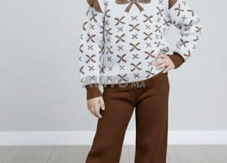 طقم للفتيات 🎀🎀🎀