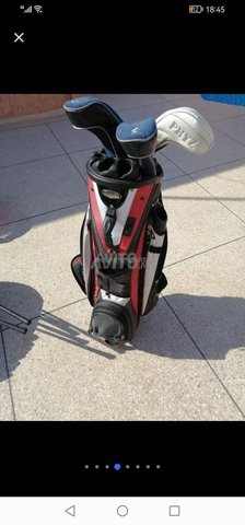 Sac de golf avec 16 clubs