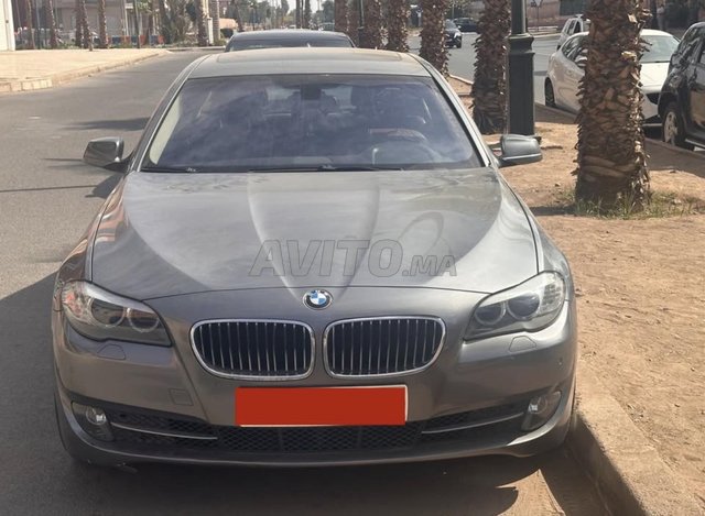 BMW Série 5 Diesel Automatique 2012 8 chevaux