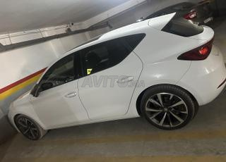 Seat leon 2025 à louer