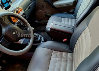 Renault R19 Essence Manuelle 1994 à Nador