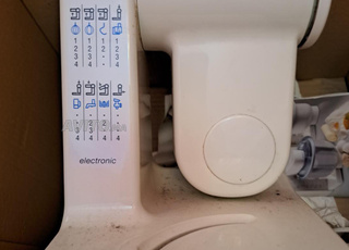 Robot cuisine pétrin Bosch orig neuf