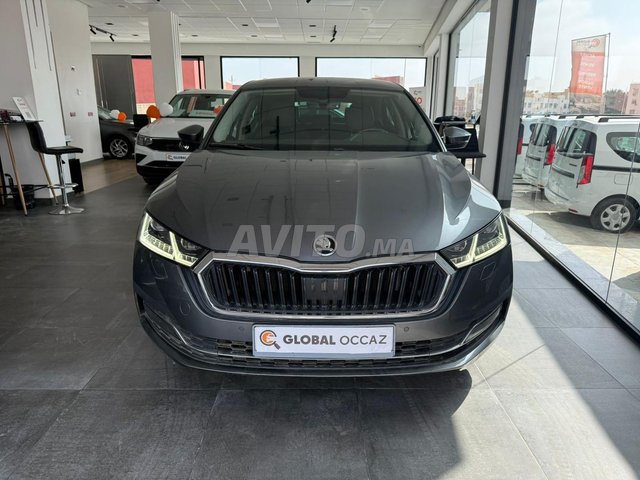 سكودا اوكتافيا ديزل أوتوماتيك 2022 في أكادير