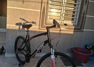 الدراجة rockrider