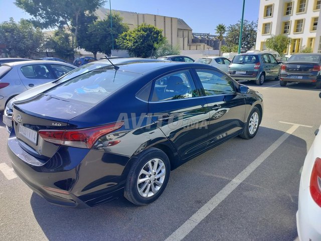 A vendre ma voiture hyundai accent model 11/2020