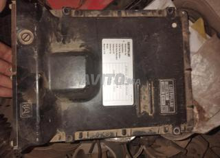 بيس آليات وشاحنة