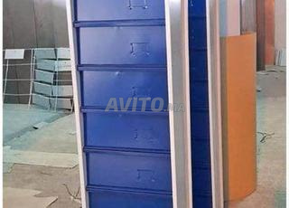 Mobilier métallique design industriel key