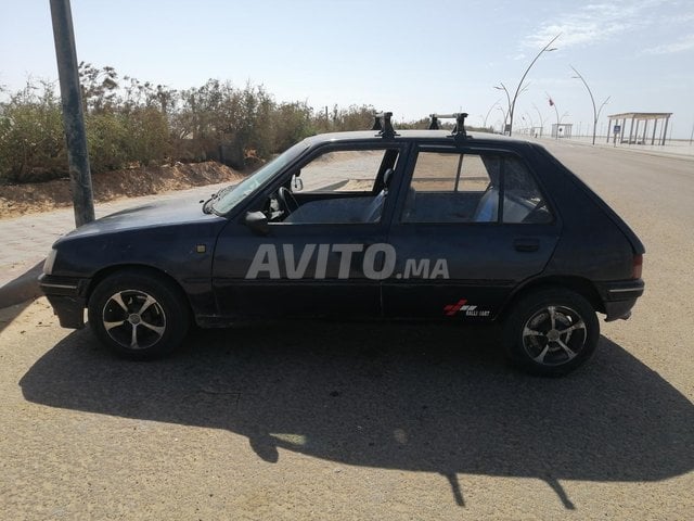 بيجو 205 للبيع في مدينة بوجدور