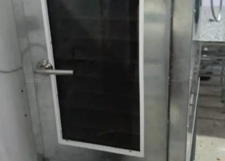 Grand four à gâteaux