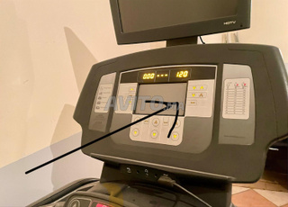 Tapis roulant Lifefitness