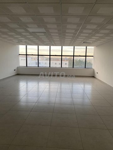 Bureau à louer résidence business work kenitra