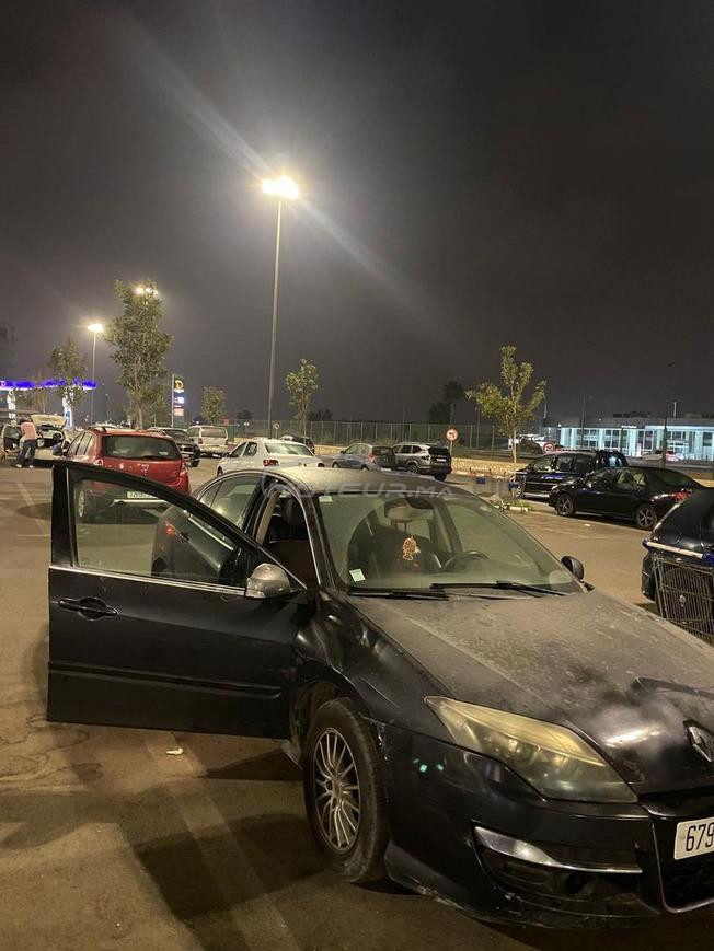 Renault Laguna Diesel Manuelle 2011 à Agadir
