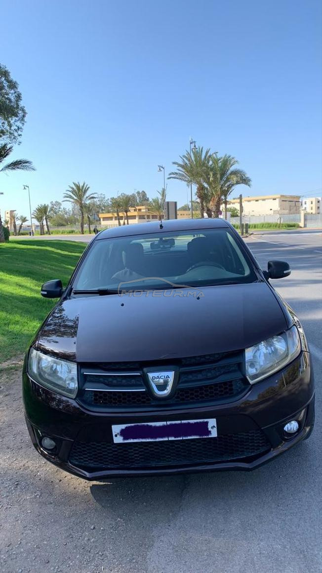 Dacia Sandero Essence Manuelle 2016 à Deroua
