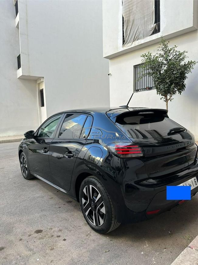 Peugeot 208 STYLE 2025