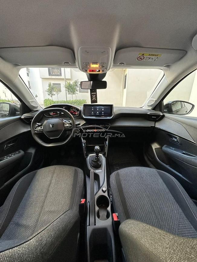 Peugeot 208 STYLE 2025