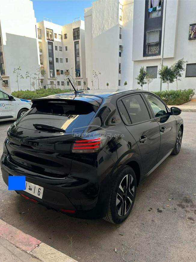 Peugeot 208 STYLE 2025