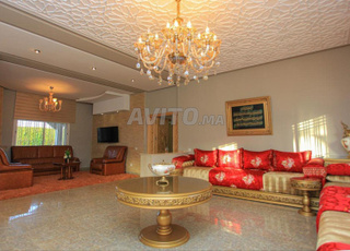 Villa dans 1 hectare à louer