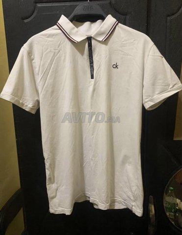 تيشرت كالفن كلاين