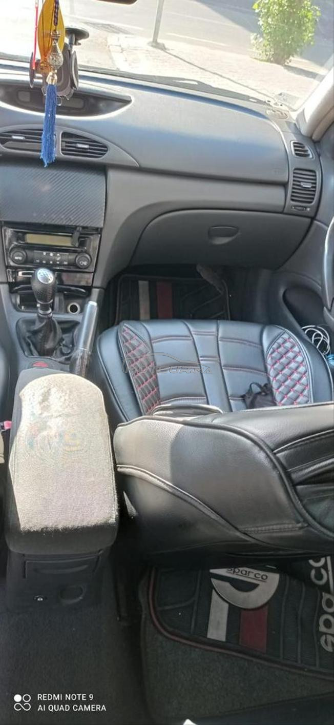 Renault Laguna Diesel Manuelle 2004 à Tanger