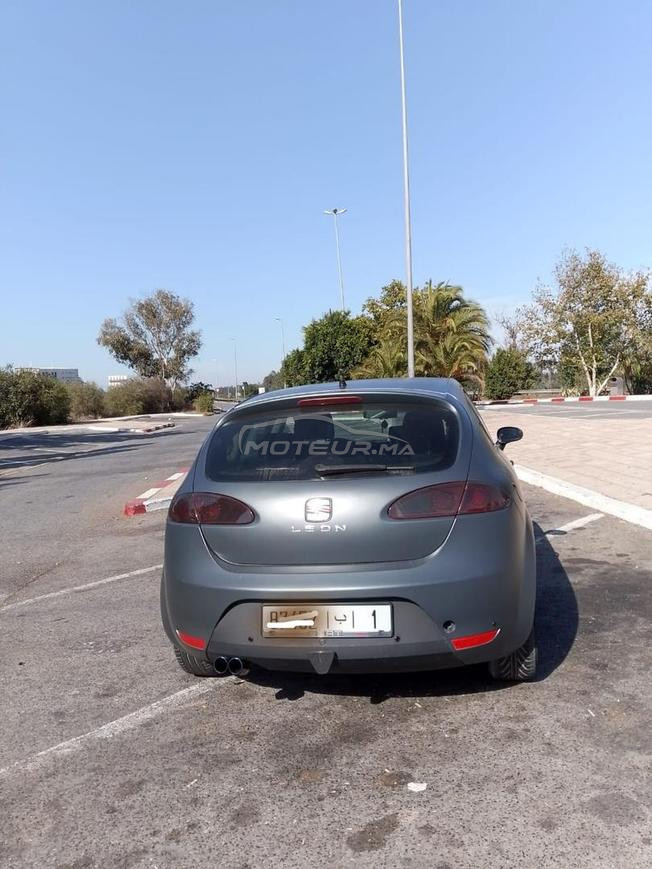 سياره للبيع ممتازة جدا  للجادين فقط 