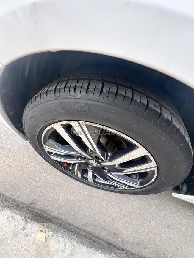 Peugeot  alurre a el jadida bon eta 