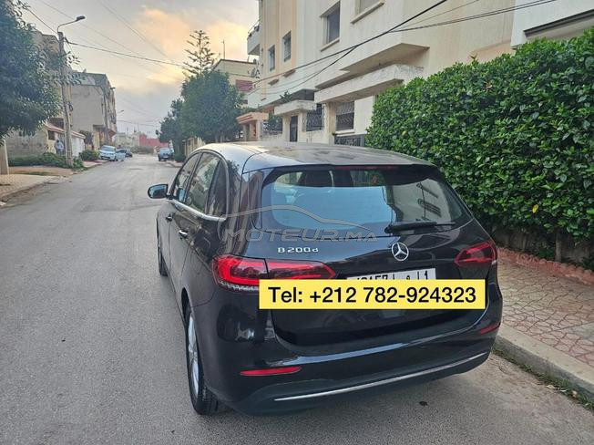 Mercedes-Benz 200D Diesel Automatique 2021 à Rabat