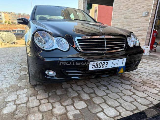 Mercedes-Benz 200 Diesel Manuelle 2006 à Tanger