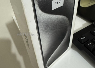 iPhone 15 pro batterie 90 128 GB