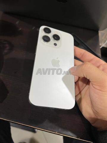 iPhone 15 pro batterie 90 128 GB - 2