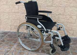 Fauteuil roulant pliable