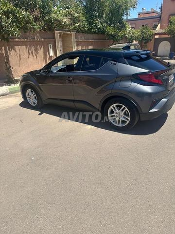 Toyota C-HR Hybride Automatique 2022 à Marrakech - 2