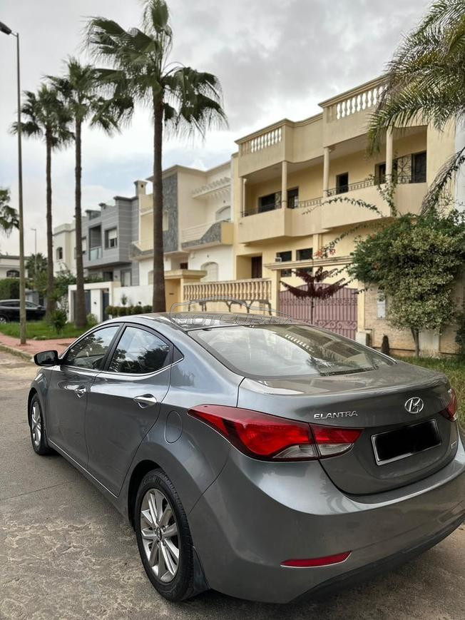 hyundai elentra 