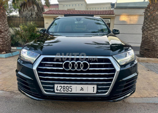 Audi Q7 jdida reprise