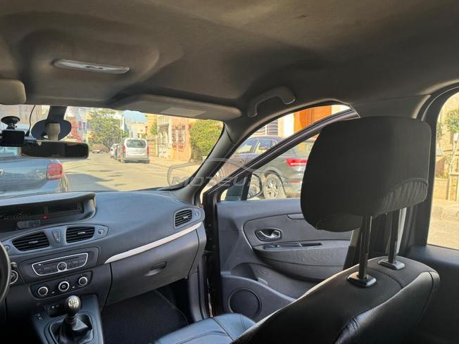 Renault Scenic Diesel Manuelle 2012 à Casablanca