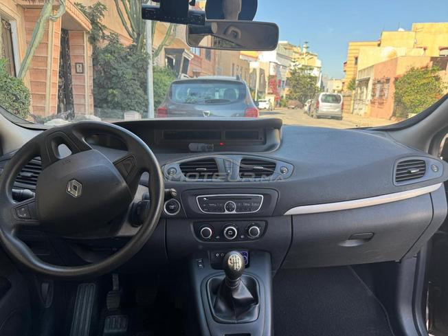 Renault Scenic Diesel Manuelle 2012 à Casablanca