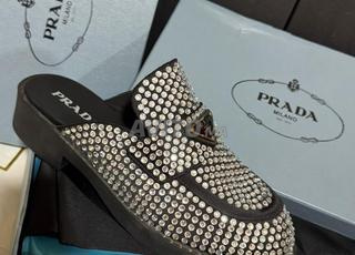 بغلة برادا بايليت PR7659