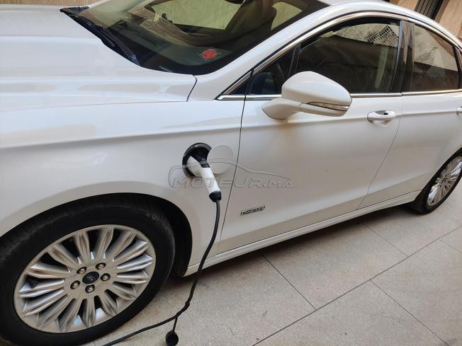 Ford Fusion hybrid rechargeable 