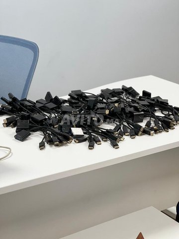 Adaptateurs VGA → DisplayPort – ORIGINAUX