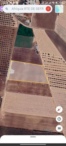 Terrain de 6600 m2 titre fes