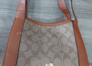 Sac chic de marque COACH