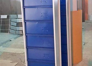 Mobilier métallique design industriel key temara