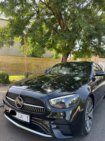 سيارة كلاسي E 300 هجينة مستوردة تقبل الاستبدال