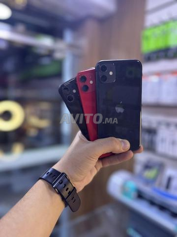 iphone 11 normal comme neuf jamais réparé