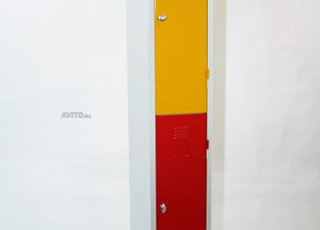 VESTIAIRE MÉTALLIQUE – خزانة معدنية