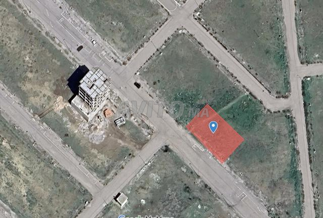 أرض R4 للبيع في فاس