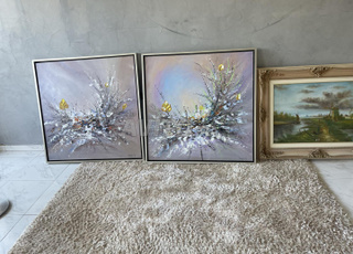 Salon marocain et tableaux