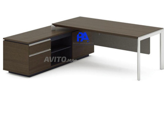 bureau de direction avec retour et caisson chaises