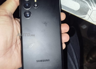 S22 Ultra noir 256 Go