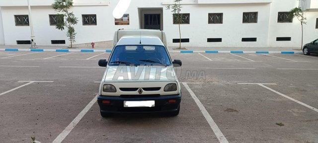 Renault Express en bon état